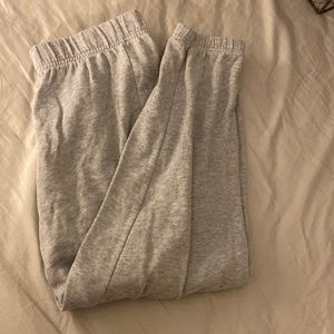 gray sweatpants from Pacsun style lazy pants super comfortable with elastic